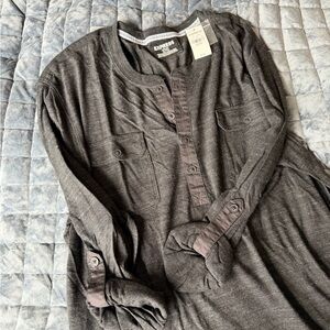 Never worn Express Men's Charcoal Button-Down Shirt